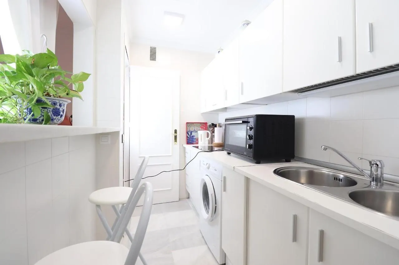 Apartamento San Vicente Hotel Seville Spain